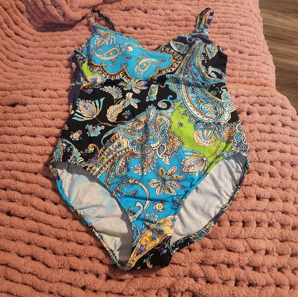 Kuny Set Swim